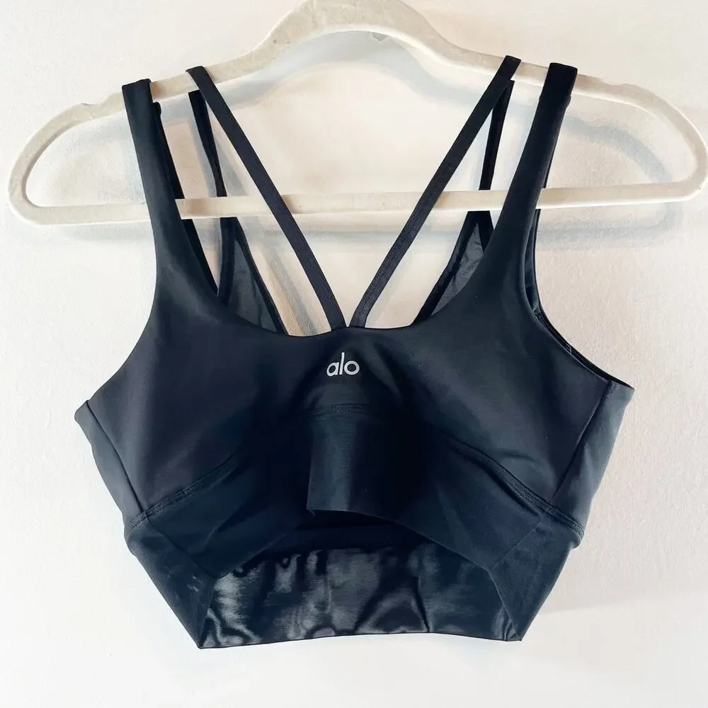 ALO Yoga brand alo